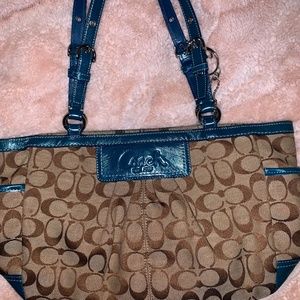 Coach handbag